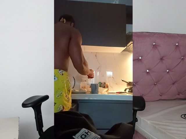 Live sex webcam photo for NikeBlack #290600370