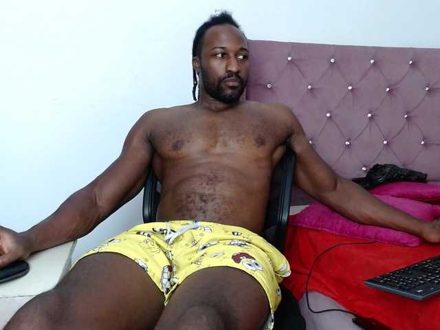 Live sex webcam photo for NikeBlack #291360634