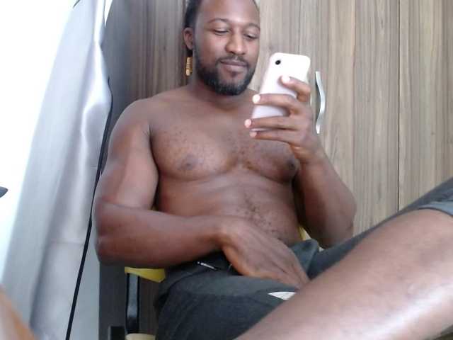 Live sex webcam photo for NikeBlack #294255616