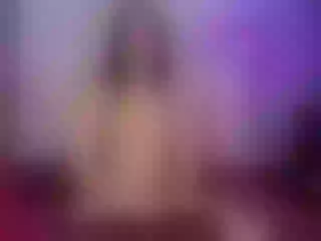 Live sex webcam photo for Niki-White #276524467