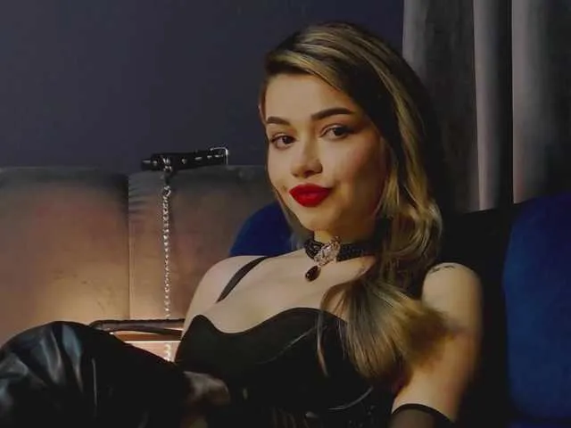 Live sex webcam photo for NikiBryce #290808111