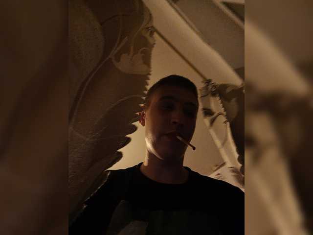 Live sex webcam photo for Nikini23 #277807432