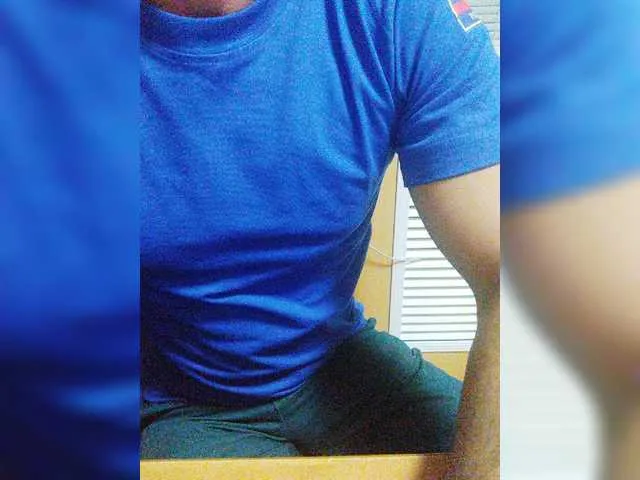 Live sex webcam photo for Nikitos126a #276153270