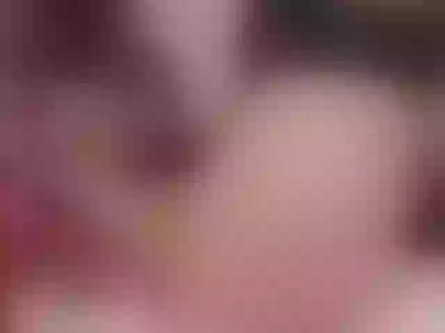 Live sex webcam photo for Nikki-Gia #290402875