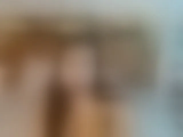 Live sex webcam photo for NikkiMilky #292406487