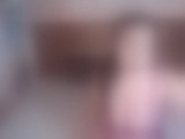 Live sex webcam photo for NikkiMilky #293017785