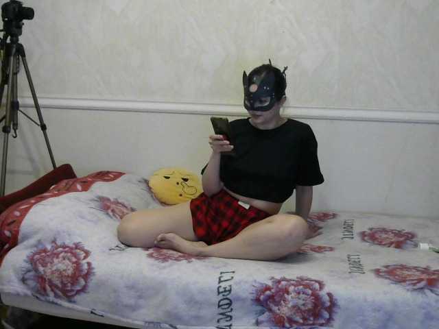 Live sex webcam photo for NikkySecrets #277471035