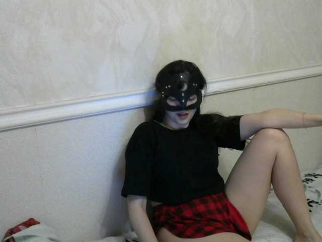 Live sex webcam photo for NikkySecrets #277497352