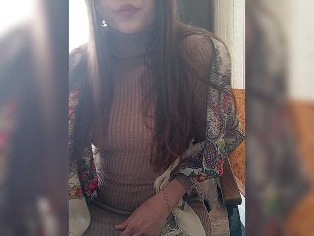 Live sex webcam photo for NikkySecrets #277542118