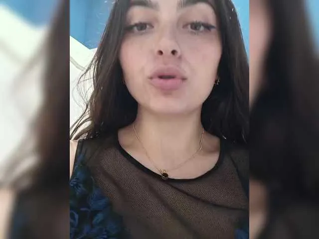 Live sex webcam photo for NikkySecrets #278300994