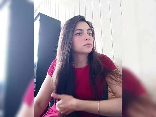 Live sex webcam photo for NikkySecrets #286857168