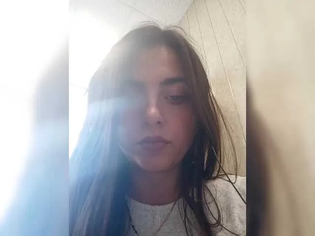 Live sex webcam photo for NikkySecrets #289331176