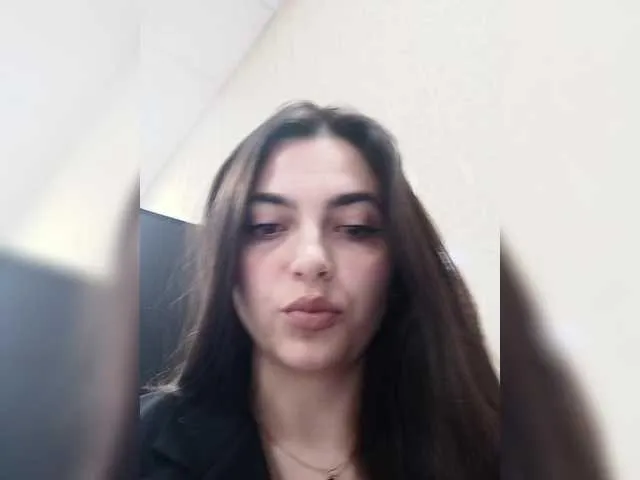 Live sex webcam photo for NikkySecrets #290190405