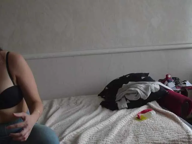 Live sex webcam photo for NikkySecrets #290785715