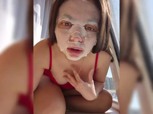 Live sex webcam photo for NikkySecrets #290919297