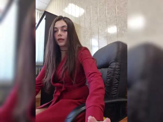 Live sex webcam photo for NikkySecrets #290976697