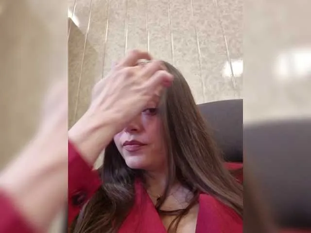 Live sex webcam photo for NikkySecrets #291027586