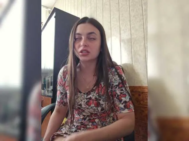 Live sex webcam photo for NikkySecrets #291145314