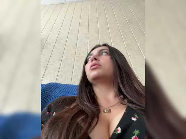 Live sex webcam photo for NikkySecrets #291272864