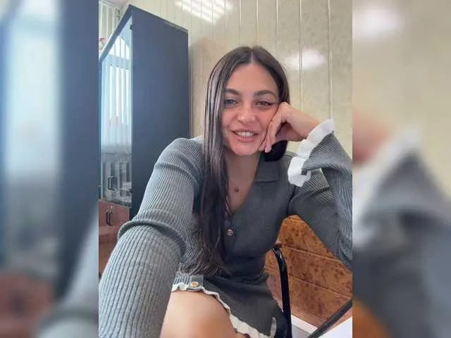 Live sex webcam photo for NikkySecrets #291871124