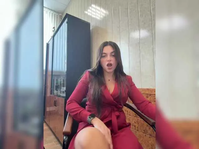 Live sex webcam photo for NikkySecrets #291932284