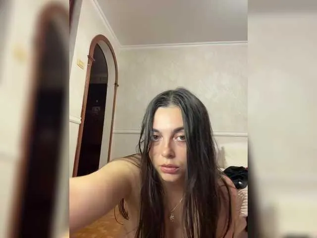 Live sex webcam photo for NikkySecrets #292197489