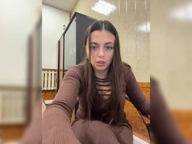 Live sex webcam photo for NikkySecrets #292214196