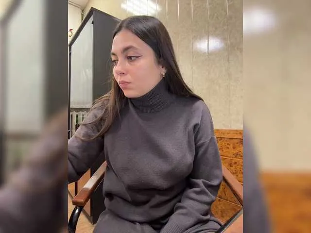 Live sex webcam photo for NikkySecrets #292274702