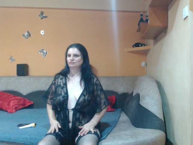 Live sex webcam photo for Nikol19721 #276470074