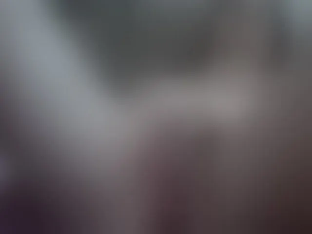 Live sex webcam photo for Nikol19721 #292405363