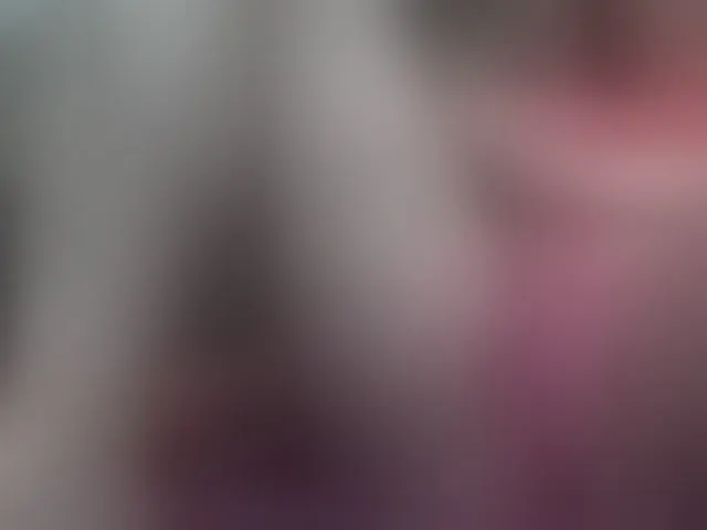 Live sex webcam photo for Nikol19721 #292555544