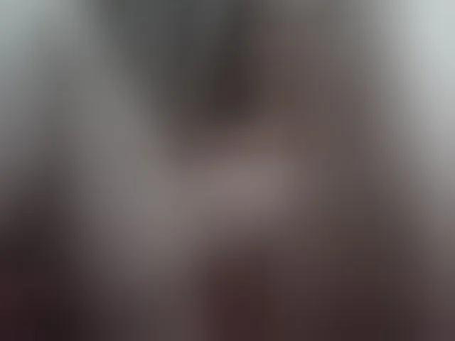 Live sex webcam photo for Nikol19721 #292775050