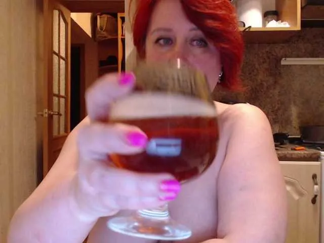 Live sex webcam photo for NikolRedMilf #290906353