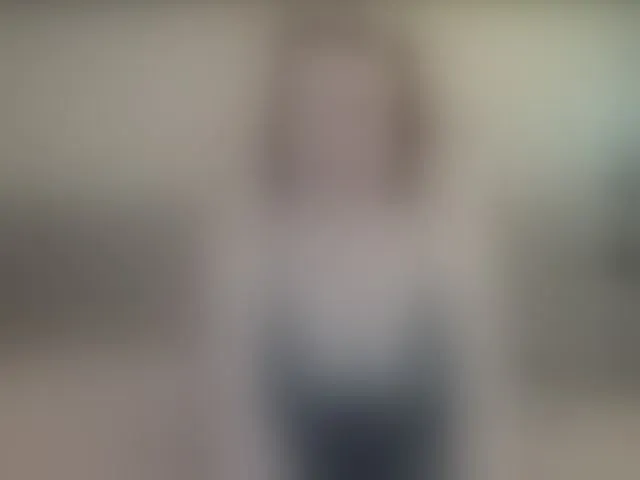 Live sex webcam photo for NikolRedMilf #292622200