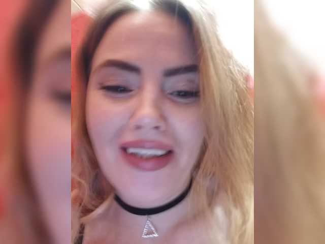 Live sex webcam photo for Nikylechka-GO #277249326