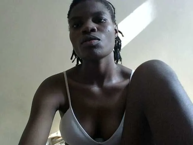 Live sex webcam photo for Nilacuttey #275682685
