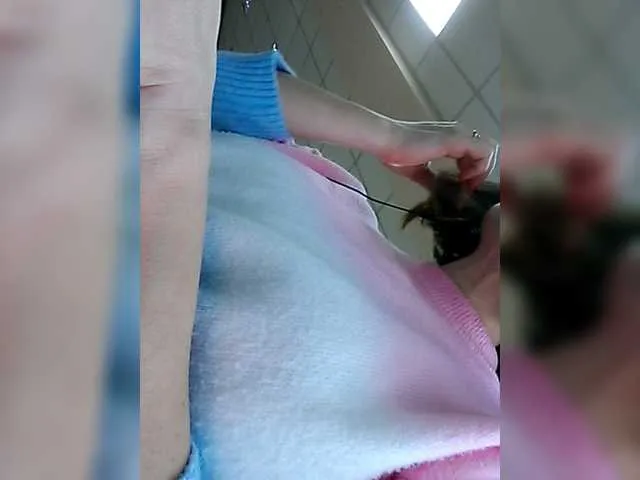 Live sex webcam photo for Niluna #272435978