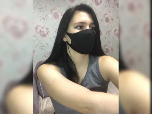 Live sex webcam photo for NimfaHeart #276263622