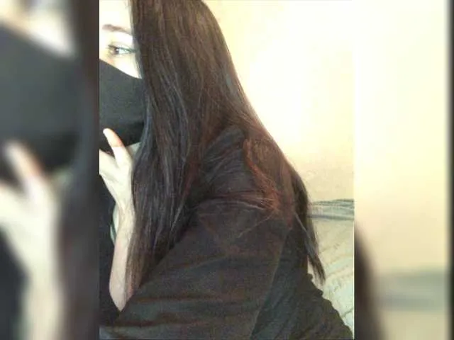 Live sex webcam photo for NimfaHeart #276789032