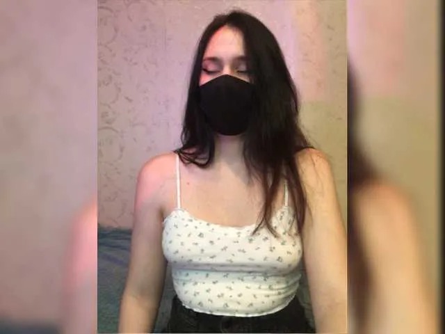 Live sex webcam photo for NimfaHeart #276977934