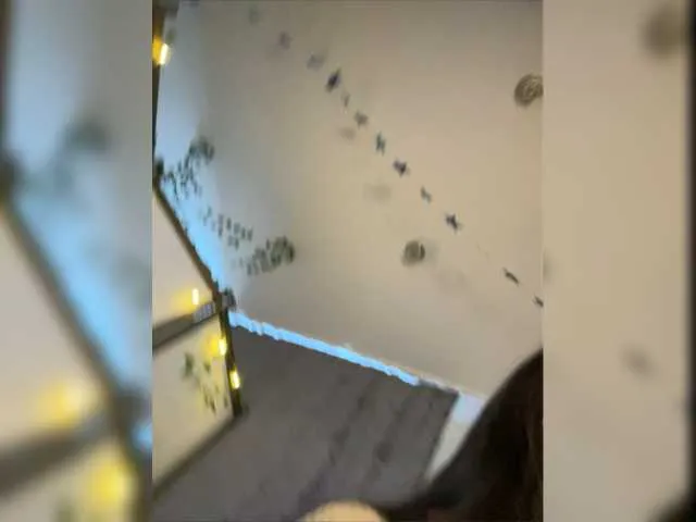 Live sex webcam photo for NimfaHeart #277249715