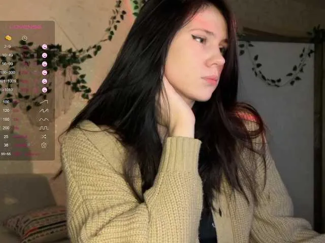 Live sex webcam photo for NimfaHeart #277766269