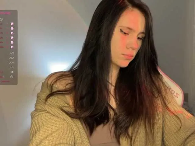 Live sex webcam photo for NimfaHeart #277928357