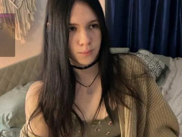 Live sex webcam photo for NimfaHeart #290166916