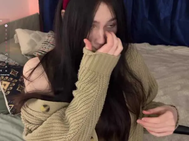 Live sex webcam photo for NimfaHeart #290678530