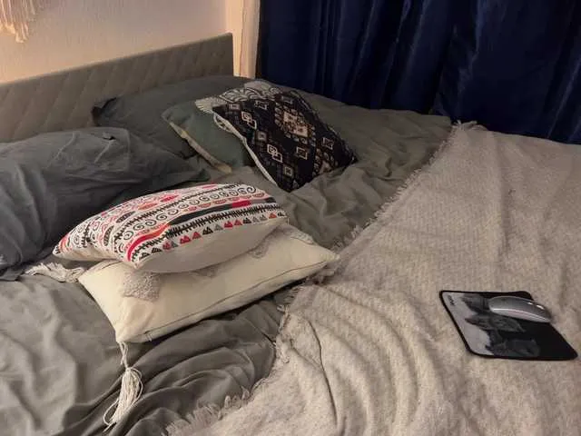 Live sex webcam photo for NimfaHeart #290884894