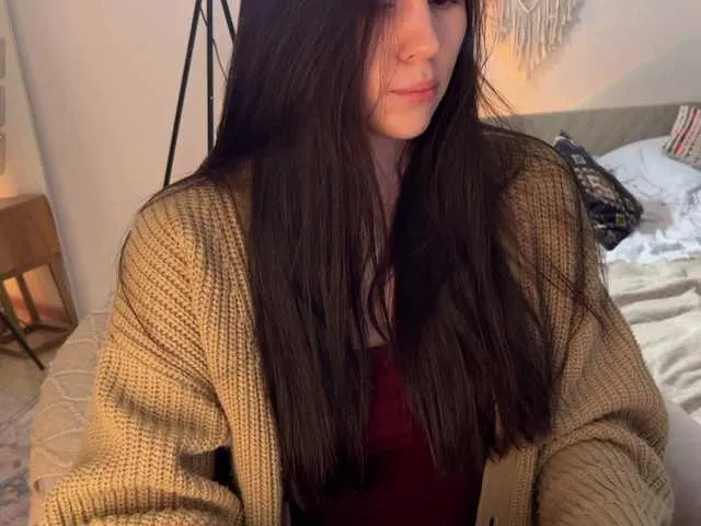 Live sex webcam photo for NimfaHeart #291753820