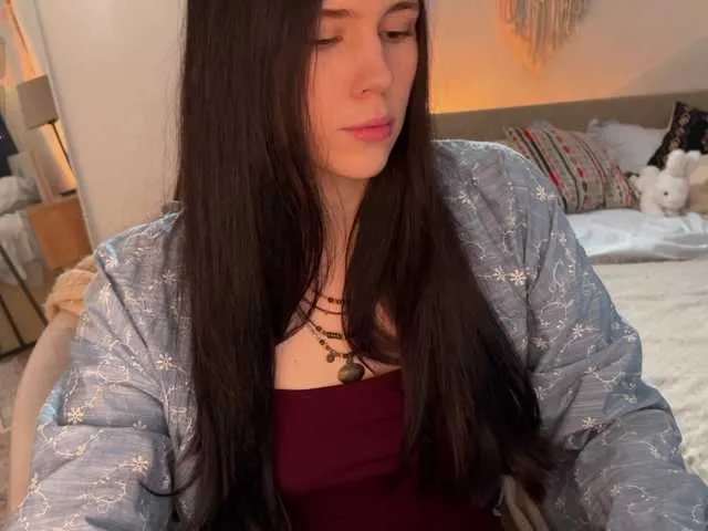 Live sex webcam photo for NimfaHeart #291942280