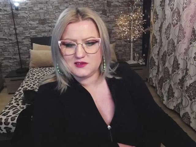 Live sex webcam photo for Nimphotease #290621177