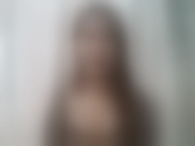 Live sex webcam photo for Nina-001 #293384238
